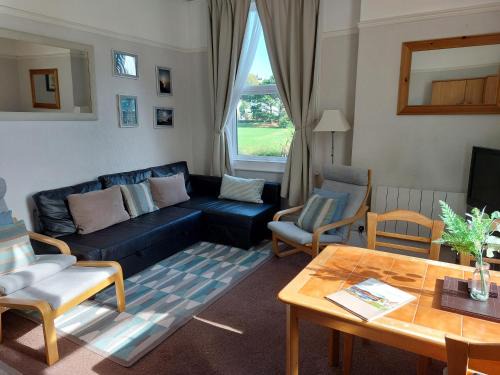 Torquay City Centre Apartment | Abbey View Holiday Flats
