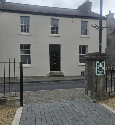 Trim House | AbbeyLane house