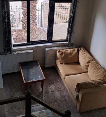 Lamia Apartment | ABC Studios B