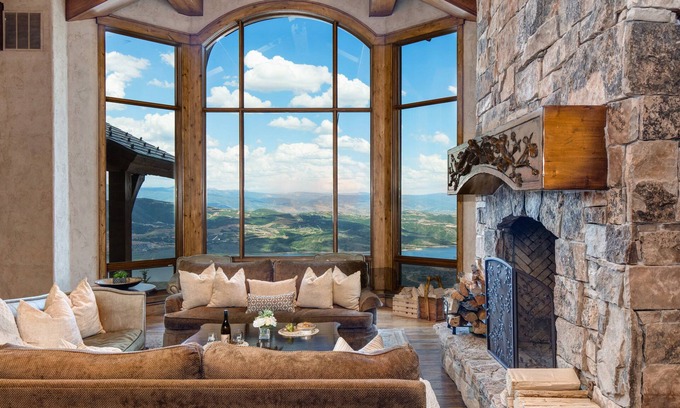 Deer Valley House | Abode at Chateau Jordan | Ski In/Out DV, Stunning Views, Gated Community