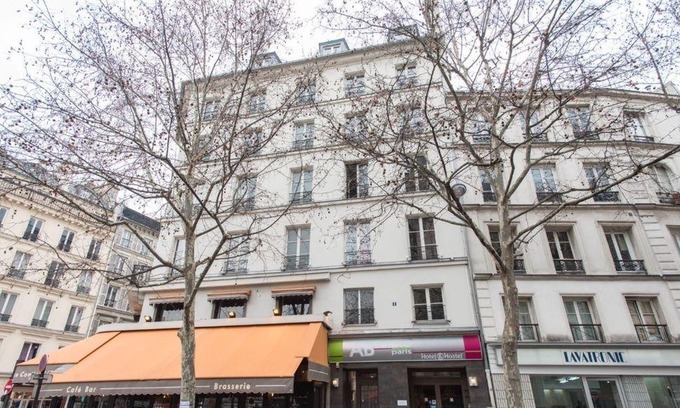 Quartier de la Folie-Mericourt Hotel | Absolute Hotel Paris République