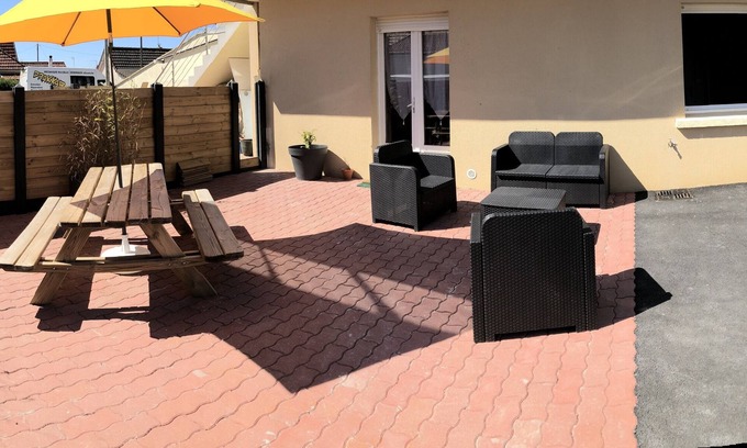 Saint-Martin de Brehal Apartment | Accommodation 400 meters from the beach for 5 people