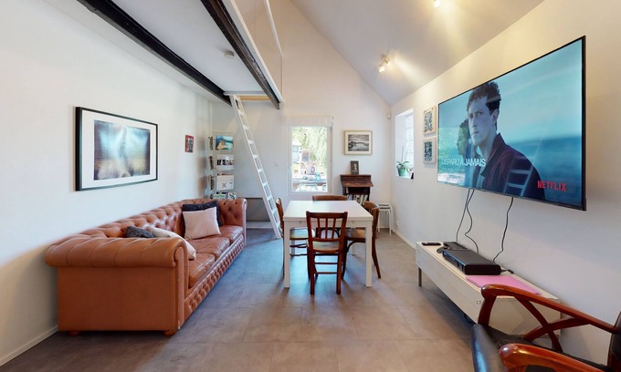 Percy-en-Normandie Cottage | Accommodation for 5 people in the countryside with heated swimming pool in summer