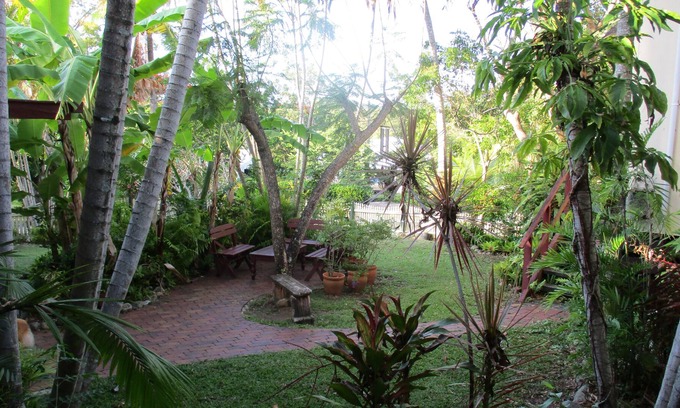 Yeppoon House | Accommodation at the theater