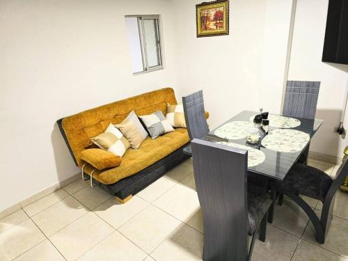 Kennedy Apartment | Acogedor apartamento familiar 2do piso - 06 personas - El Edén Centro Comercial