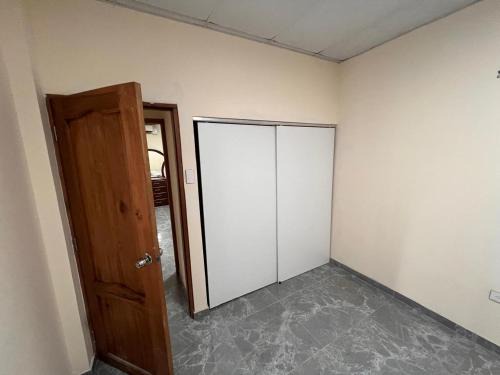 Urdesa Apartment | Acogedor y cómodo departamento familiar