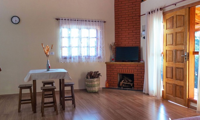 Sapucai-Mirim Apartment | Aconchegante chalé com Wi-Fi em Sapucaí Mirim/MG