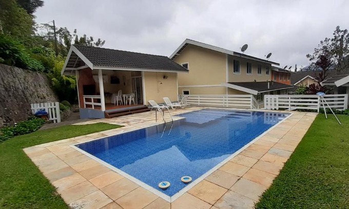 Teresopolis House | Aconchego em Teresópolis com piscina privativa próximo a feirinha