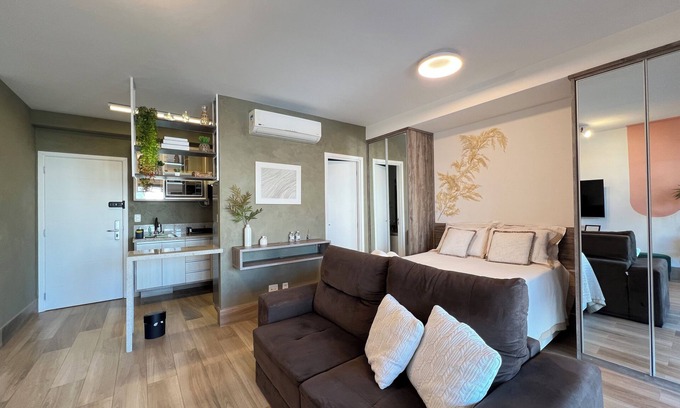 Brooklin Paulista Apartment | Acropolis Sophisticated studio in Brooklin-habitarte
