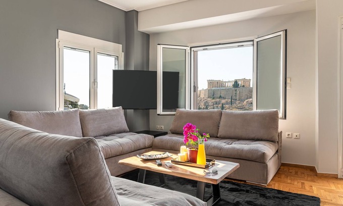 Athens Apartment | Acropolis Eclipse