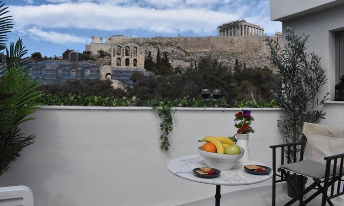 Anafiotika Apartment | Acropolis Gate