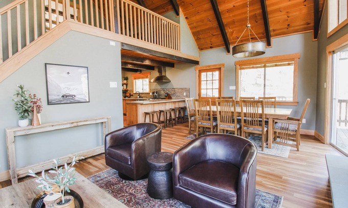 Arnold Cabin | Across from Blue Lake Springs Pool! Private Hot Tub, EV charger, Pets Ok!