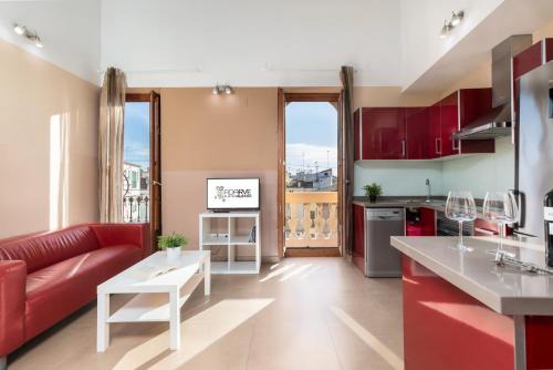 Barrio del Carmen Apartment | Adarve Flats