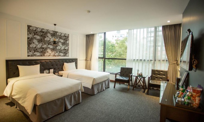 Trung Hoa Nhan Chinh Hotel | Adeline Hotel Hanoi