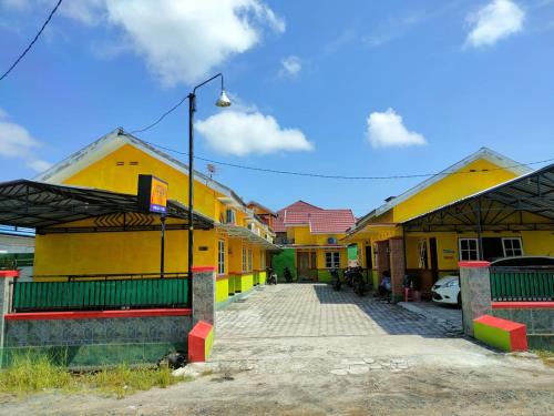 Palangkaraya Hotel | Adihan Homestay Mitra RedDoorz