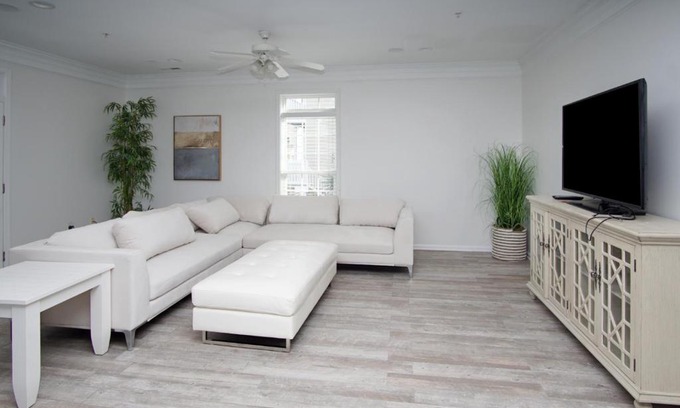 North Myrtle Beach House | Admirals Quarters A