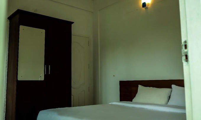 Kalpetta Hotel | Adonay inn residency