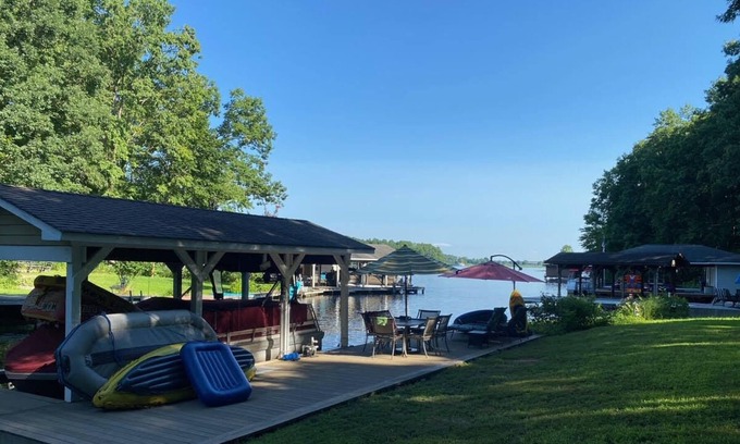 Bumpass Cottage | Adorable 3BR 2BA waterfront cottage with guest house, "man cave" and more!