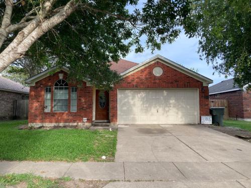 South Side House | Adorable Home Away from Home