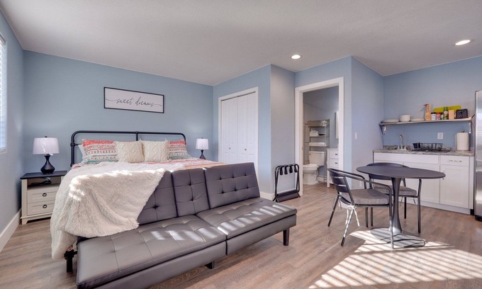 Mesquite Cottage | Adorable Private Studio Home Mesquite, NV/Gem/