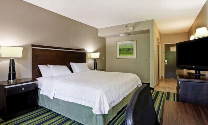 Woodstock House | Adorable Suite with Luxurious Amenities