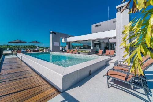 Centro Apartment | Adra 301 - Apartamento no centro de Bombinhas - Rooftop com piscina e academia - À poucos metros da praia - (Consultar serviços de roupas de cama e banho)