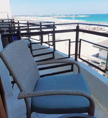 Eforie Nord Hotel | Adriano pe plaja Belona