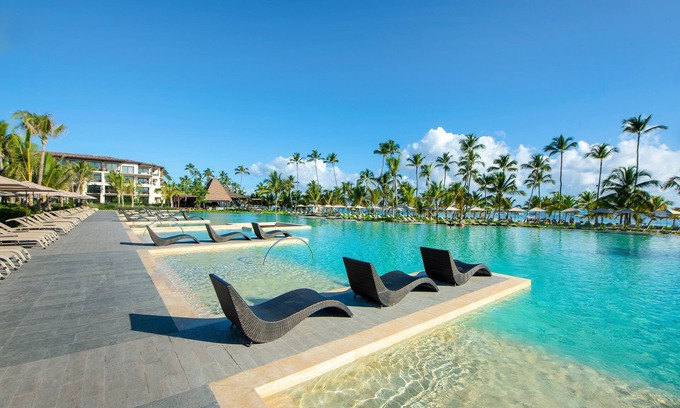 Playa Bibijagua Resort | Adults Only Club at Lopesan Costa Bávaro - All Inclusive