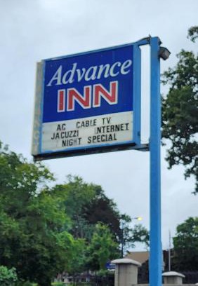 Niagara Falls Hotel | Advance Inn