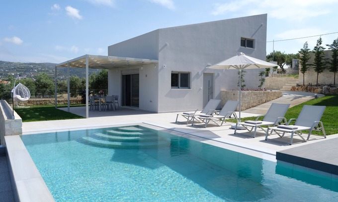 Adelianos Kampos Villa | “Aegean Breeze”. Wonderful views of the sea!