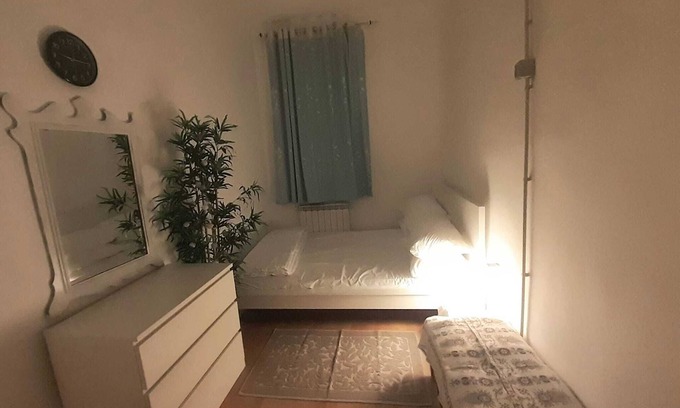 Mestre Apartment | Affordable and one minute walk from the bus stop for an easy commute