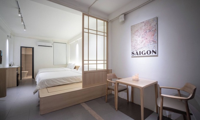 District 3 Apartment | Affordable Chic studio for 4 Guests with AC, WiFi in marvelous Hồ Chí Minh City