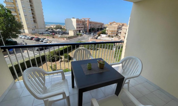 Valras-Plage Apartment | Agence Calvet Acapulco 3 pièces vue mer