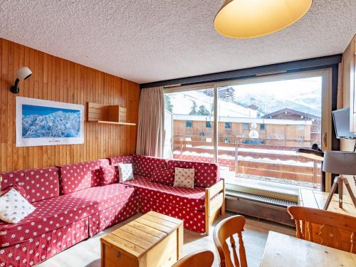 Meribel-Mottaret Apartment | Agréable appartement, proche des pistes, balcon, casier à skis - FR-1-355-23