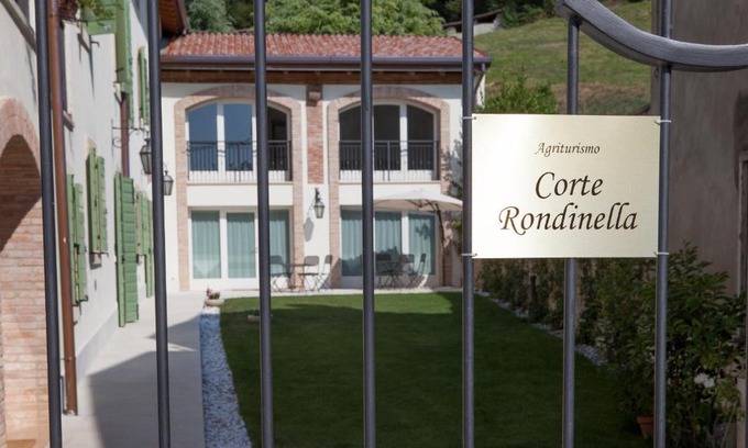 Nord-Ovest House | Agriturismo Corte Rondinella