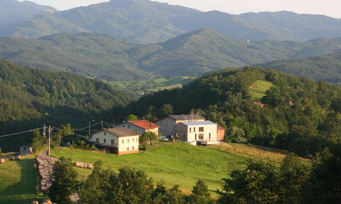 Compiano House | Agriturismo Il Cielo di Strela
