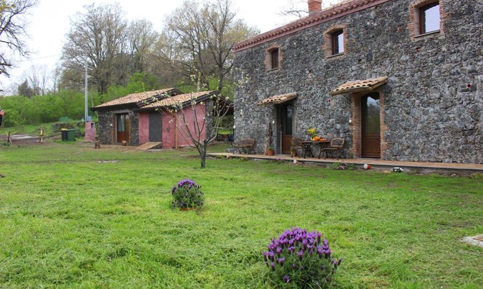 Mascali House | Agriturismo La Caraffara sull' Etna