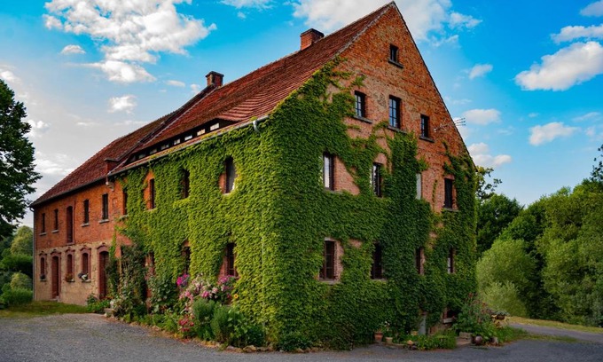 Kondratow House | Agrohippika