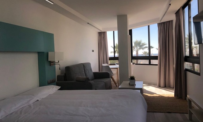 Playa del Aguila Apartment | Aguila Beach 6+Wifi By Canariasgetaway