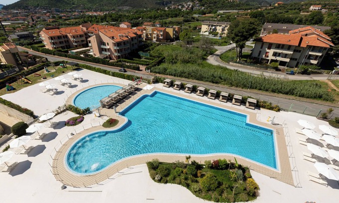 Loano Hotel | Ai Pozzi Village Resort & SPA