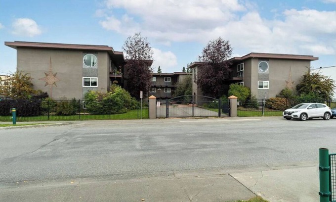 Fairview Condo | Aimaagvik: 5012 Home in the heart of Anchorage