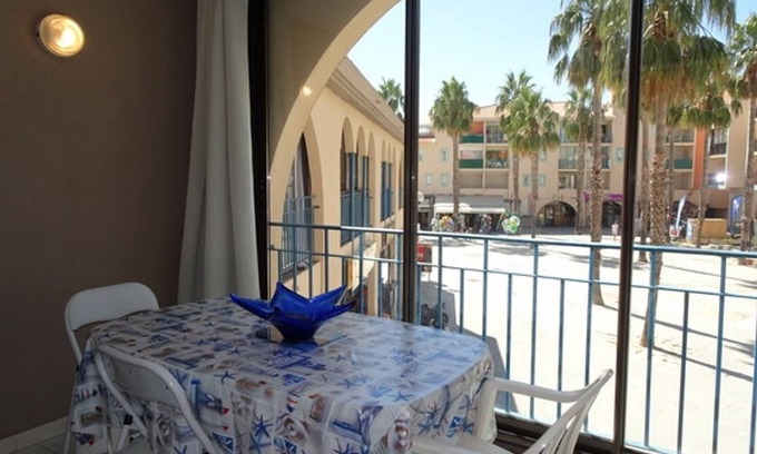 Plage d'Argeles Apartment | Air-Conditioned Studio for 3 with Loggia at Port Argelès, Close to Beach