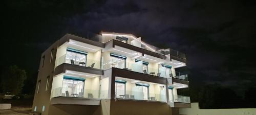 Spata-Artemida Apartment | AIR-IN Rooms with magnificent views