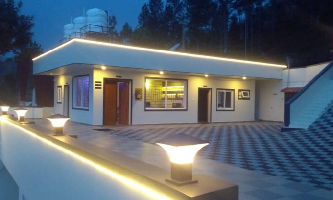 Kotagiri Hotel | AIRA Residency