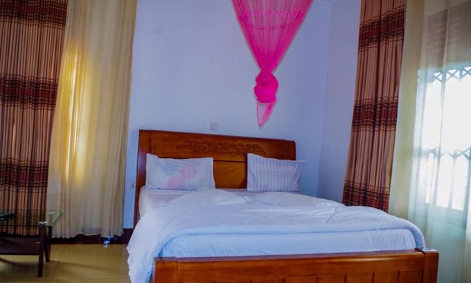 Kigali Bed & Breakfast | airport view motel kigali