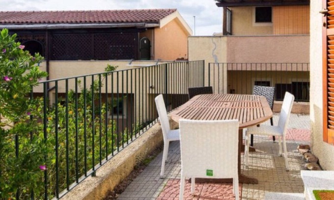 Olbia Apartment | AIRPORTby walkCOMM.CENTERharbourBUS-SHUTTLE-WI FI-GARDEN-free PARK-WASH MAircon