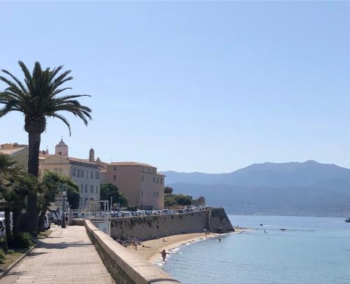 Ajaccio Apartment | Ajaccio : appartement centre historique