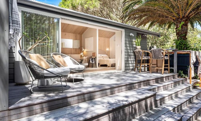 Hyams Beach House | Akora Cabin at Hyams Beach