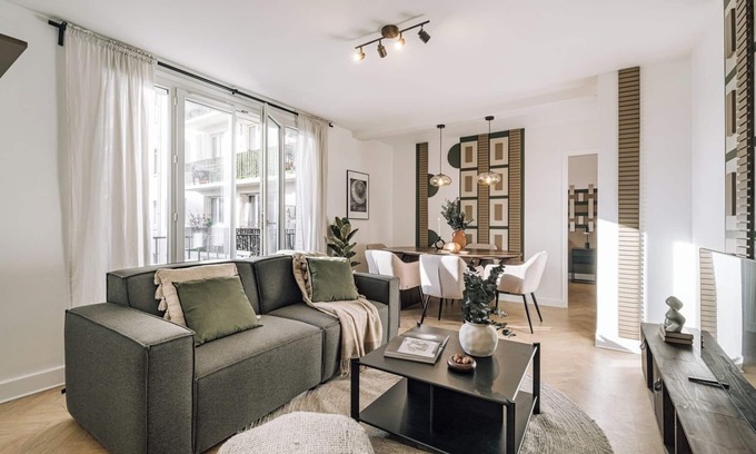 Quartier de Javel Apartment | Aksu - 3 chambres et balcon à Beaugrenelle
