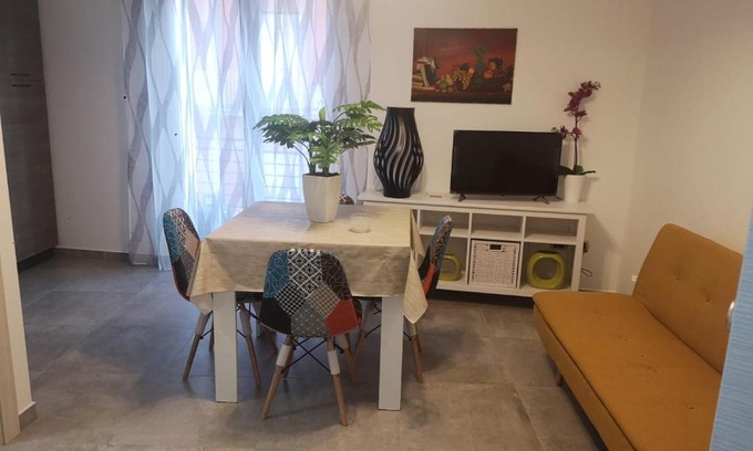 Alcamo Historic Center Apartment | Al Castello 1, Casa vacanze